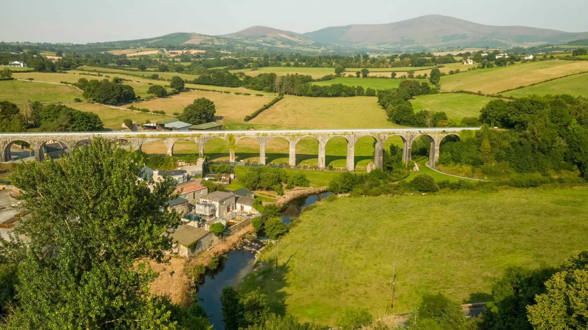 Booking Your Walking Holiday in Ireland: Everything You Need to Know