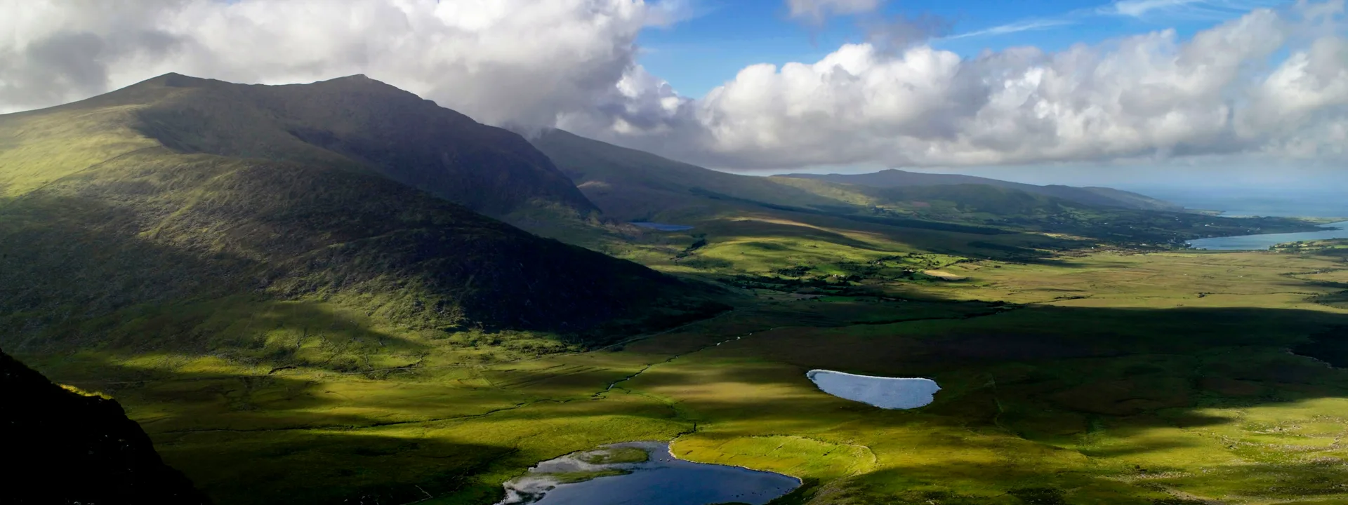 The Dingle Way Walking Guide: 8 Days Around Ireland's Wildest Peninsula