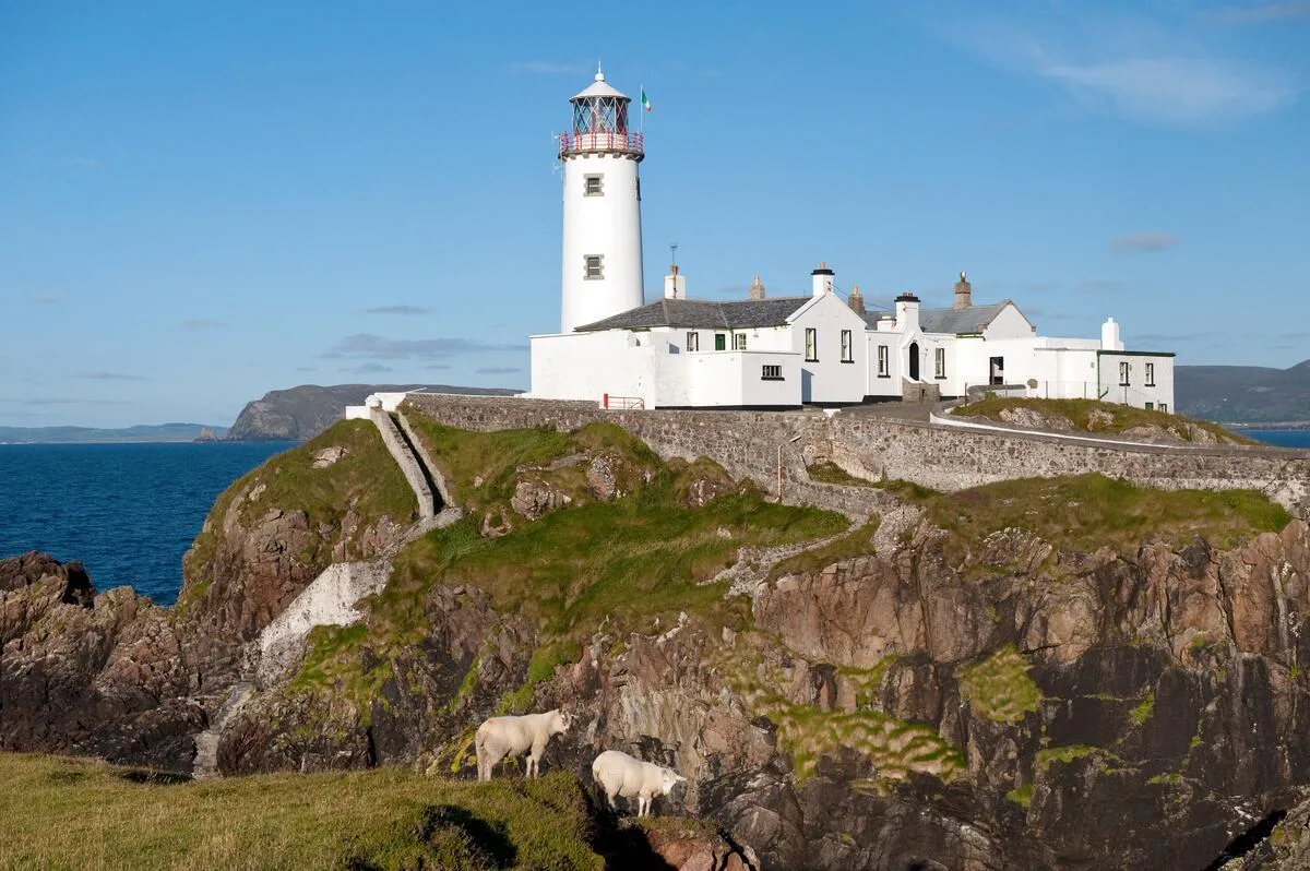 The Sheep's Head Way Walking Guide - Ireland's Hidden Gem